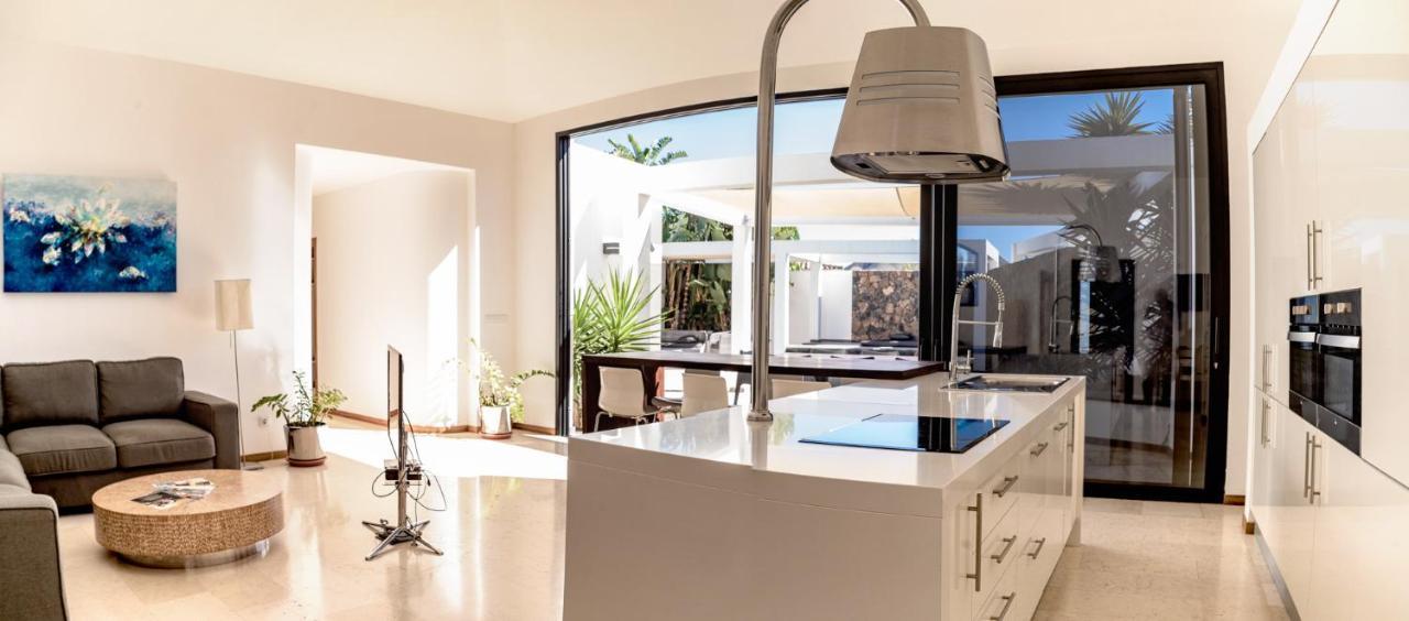 Casa Paloma With Heated Pool In El Roque Villa *